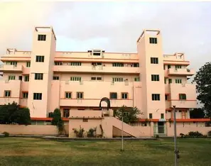 Vivekananda College Of Nursing,  Vivekananda Puram,   Lucknow