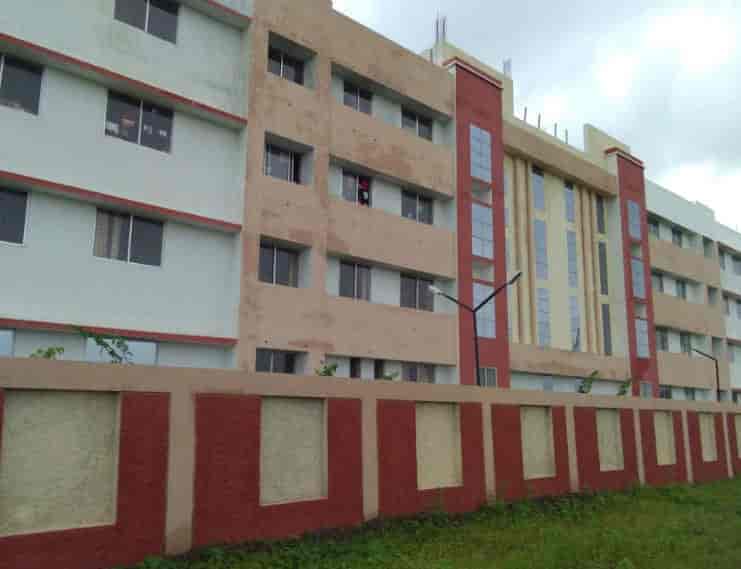 Yogmani Institute Of Nursing (Jabalpur, Madhya Pradesh, India),