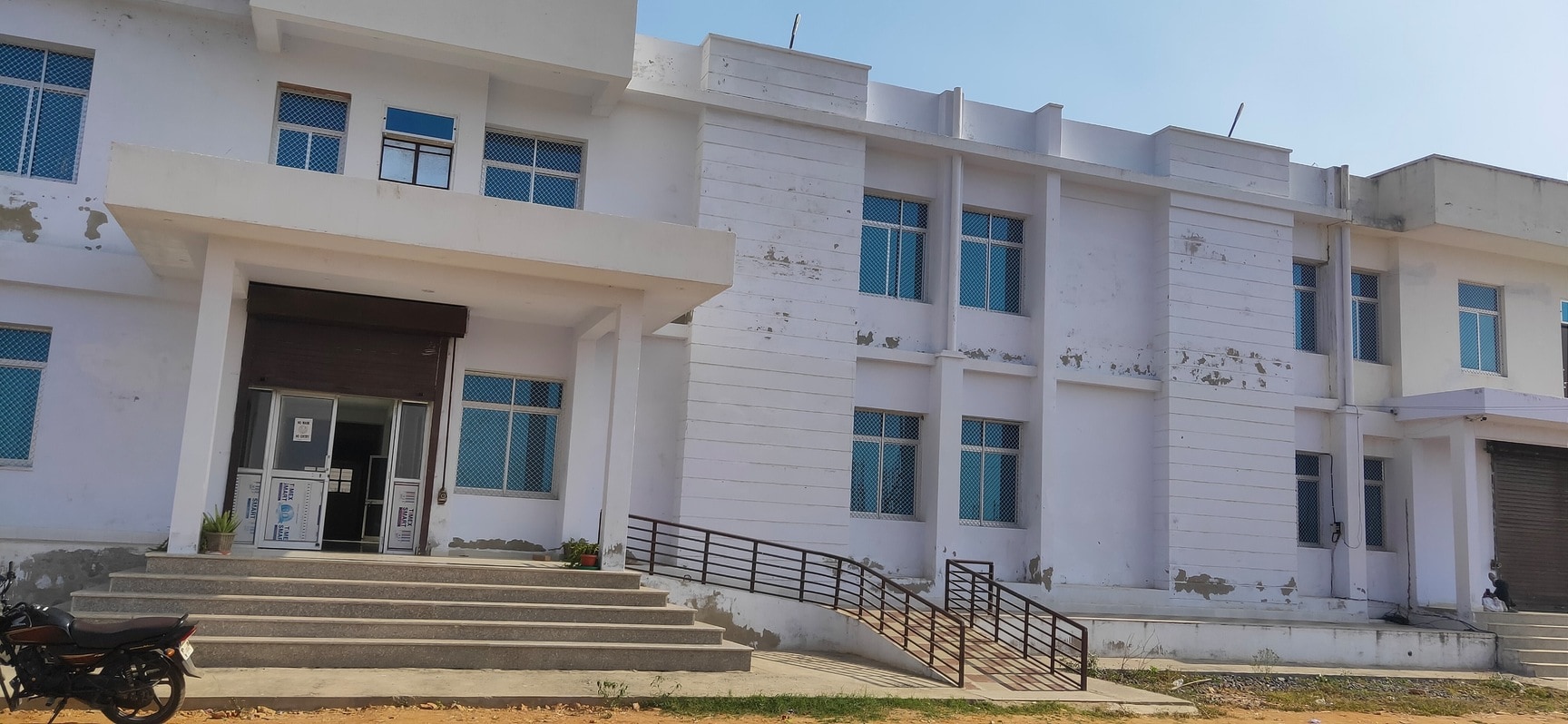 J R Institute Of Nursing