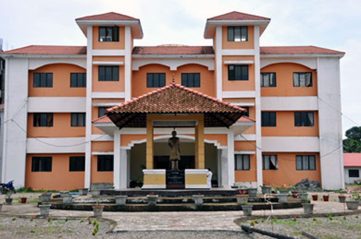 Sree Narayana College Of Nursing, Sree  Narayana Institute Of Medical Sciences,
